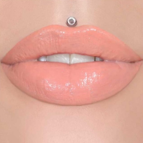 *SOLD*Jeffree Star Supreme Gloss-Entwined - Picture 2 of 5